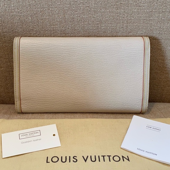 Louis Vuitton Suhali Porte Tresor Wallet - Picture 2 of 16